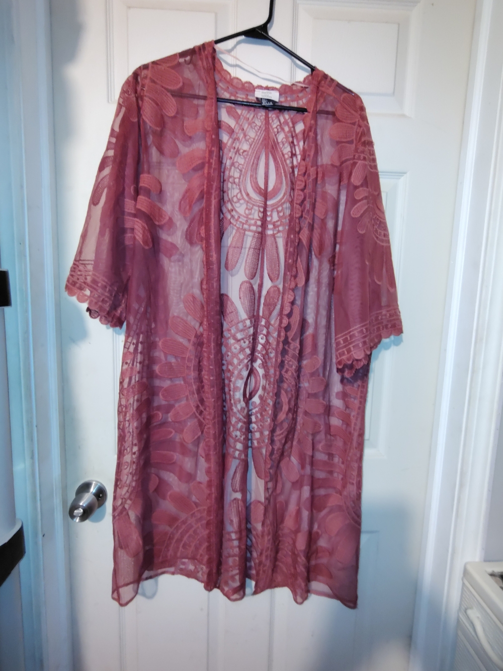 David and Young Lace Kimono Robe - Mauve